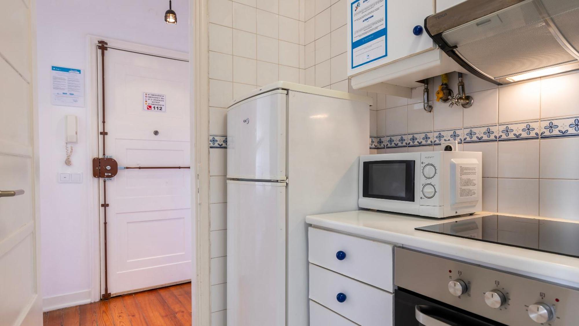 Liberdade Charming Apartment By Lovelystay Lisbon Bagian luar foto